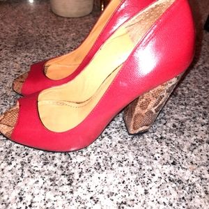 Calvin Klein, sz 6, Red leather heels